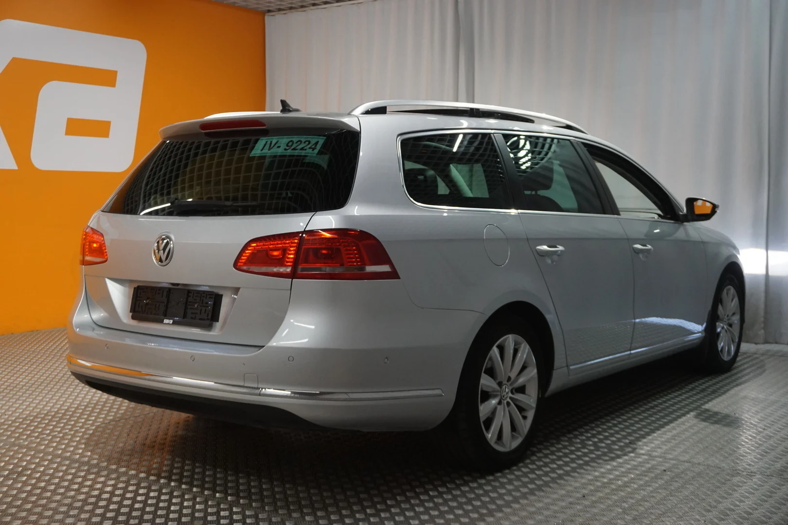 Car Image - 4pD7n8Y61QXOJGNCx4PLnA