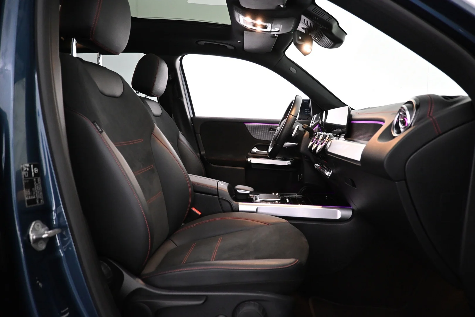 Car Image - BgGiDcFKPriN0slyfRikI