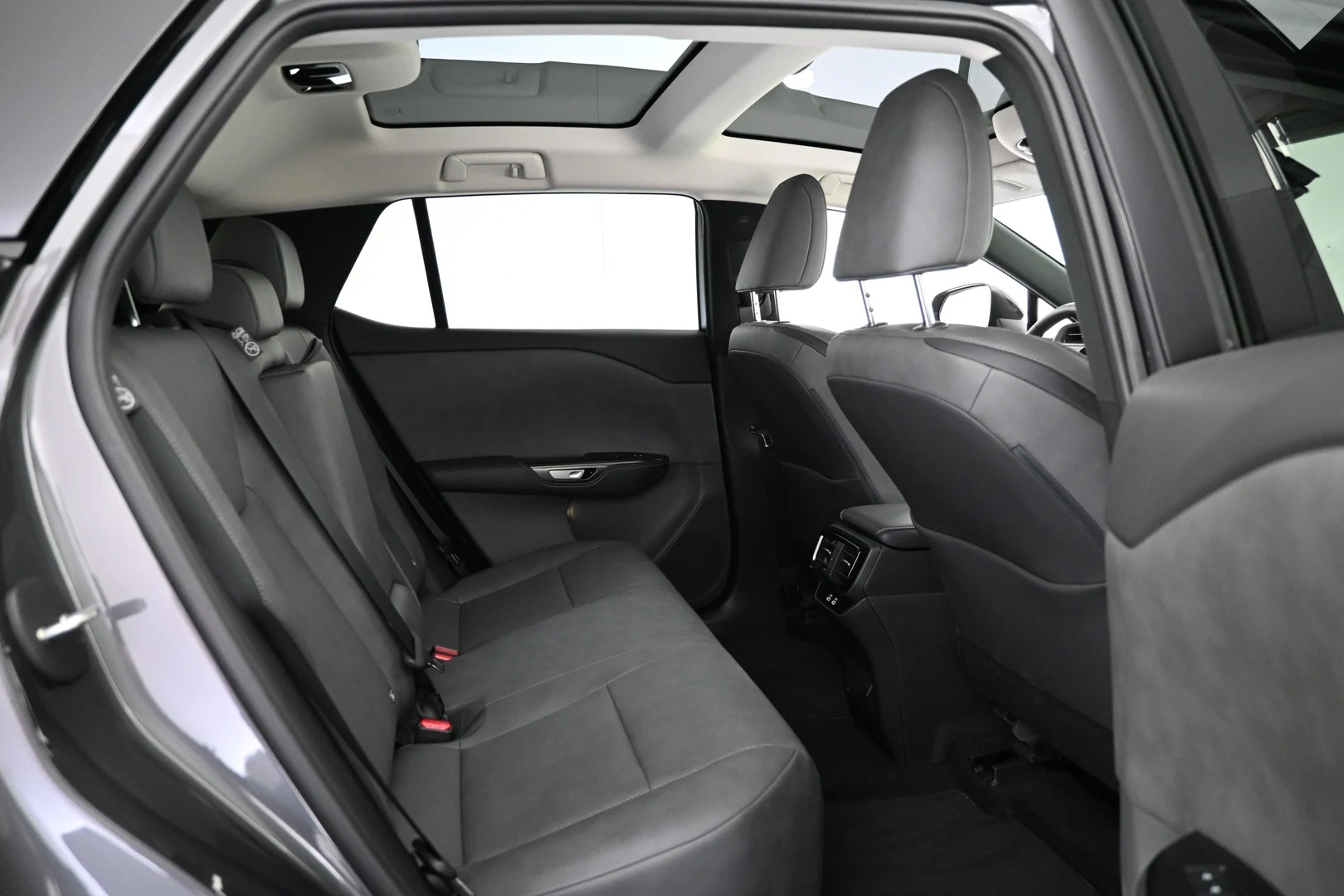 Car Image - 2yuApE4F2m7xm6dGHTB42C