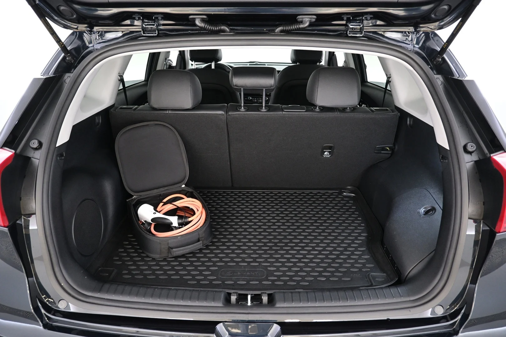Car Image - 7bWdHtzMXYms4nleEFAVfj