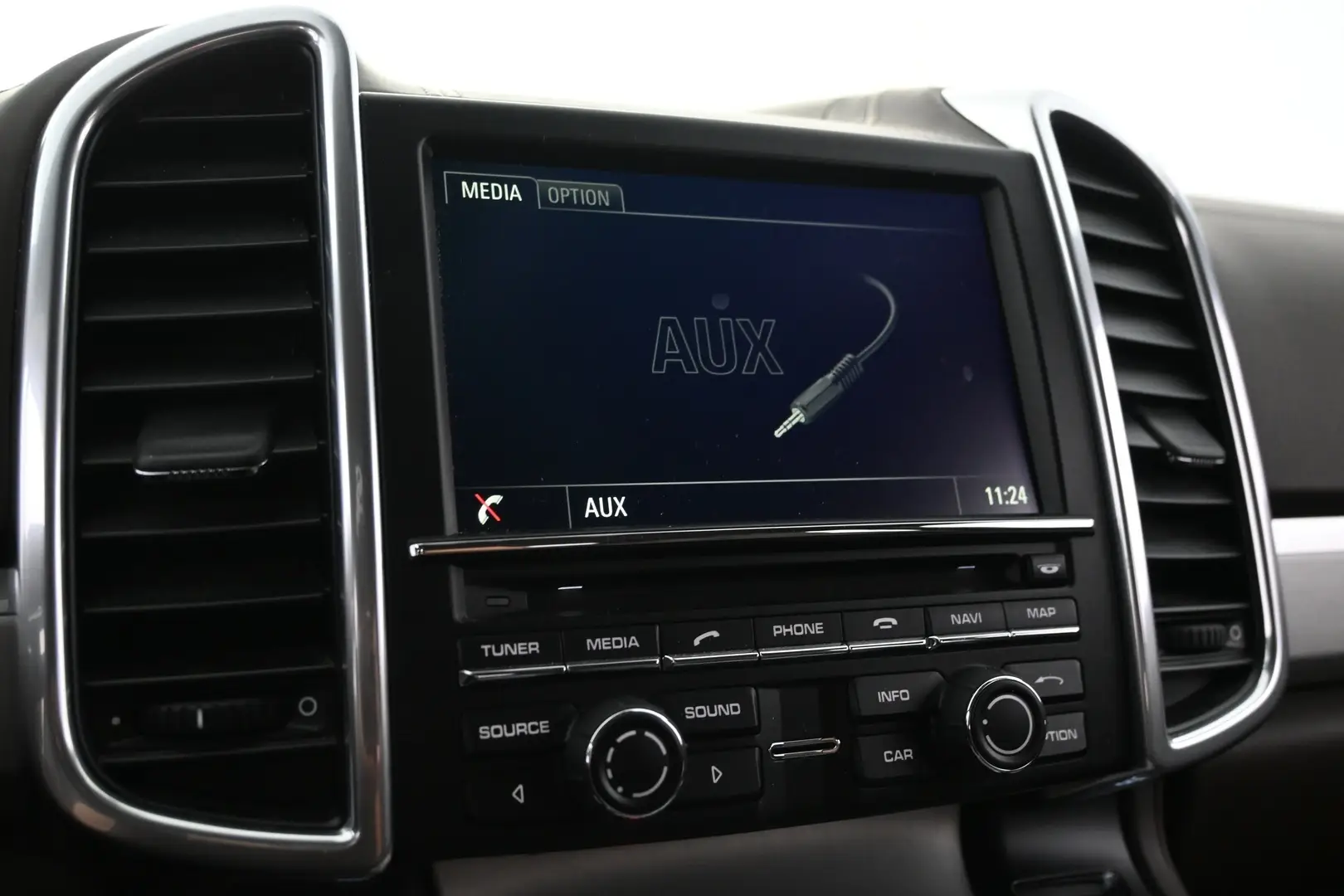 Car Image - 2fYqQgAlg2uUAc0te4F2Sx