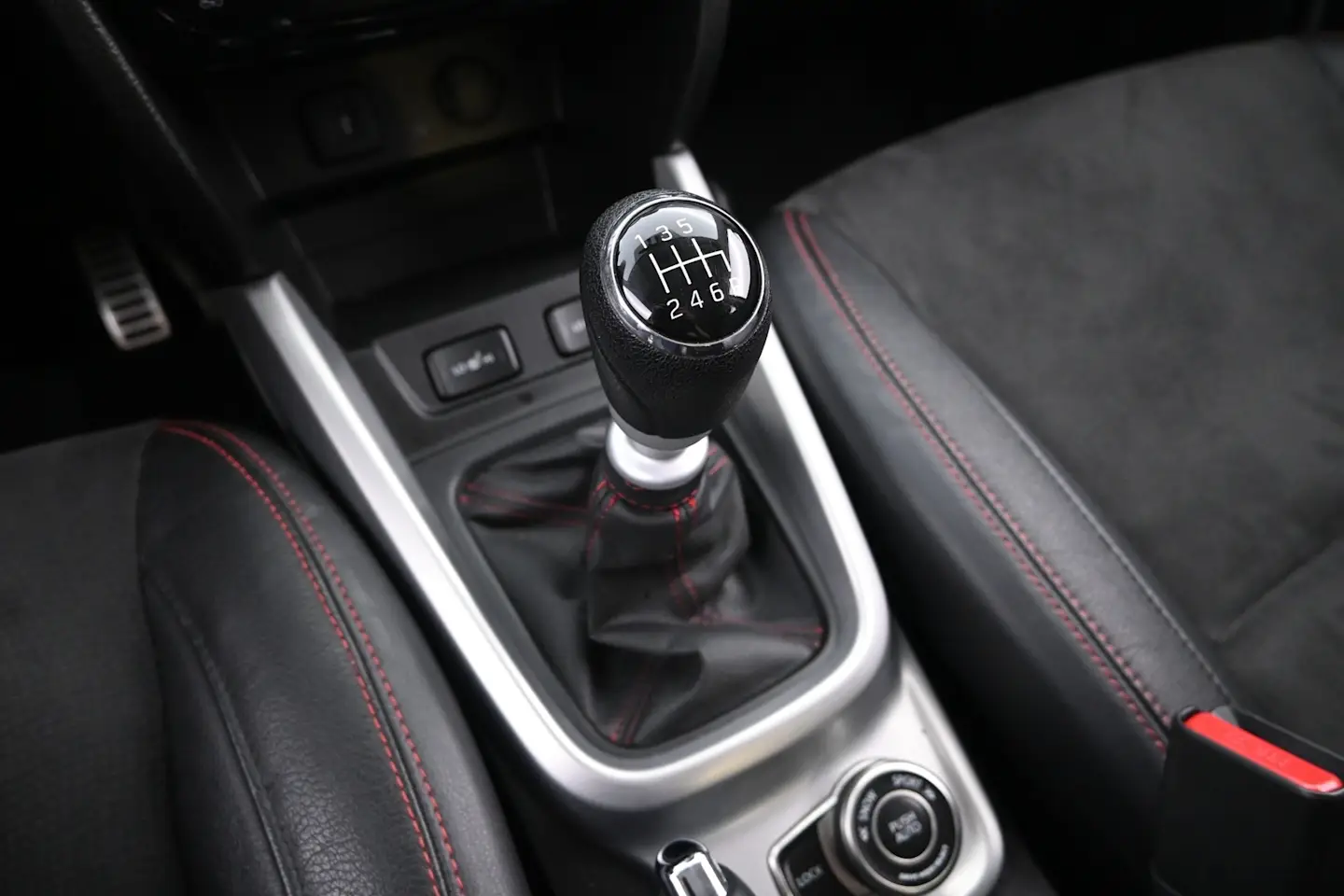 Car Image - 4dt6Do2YSyF8V5c6TejC6c
