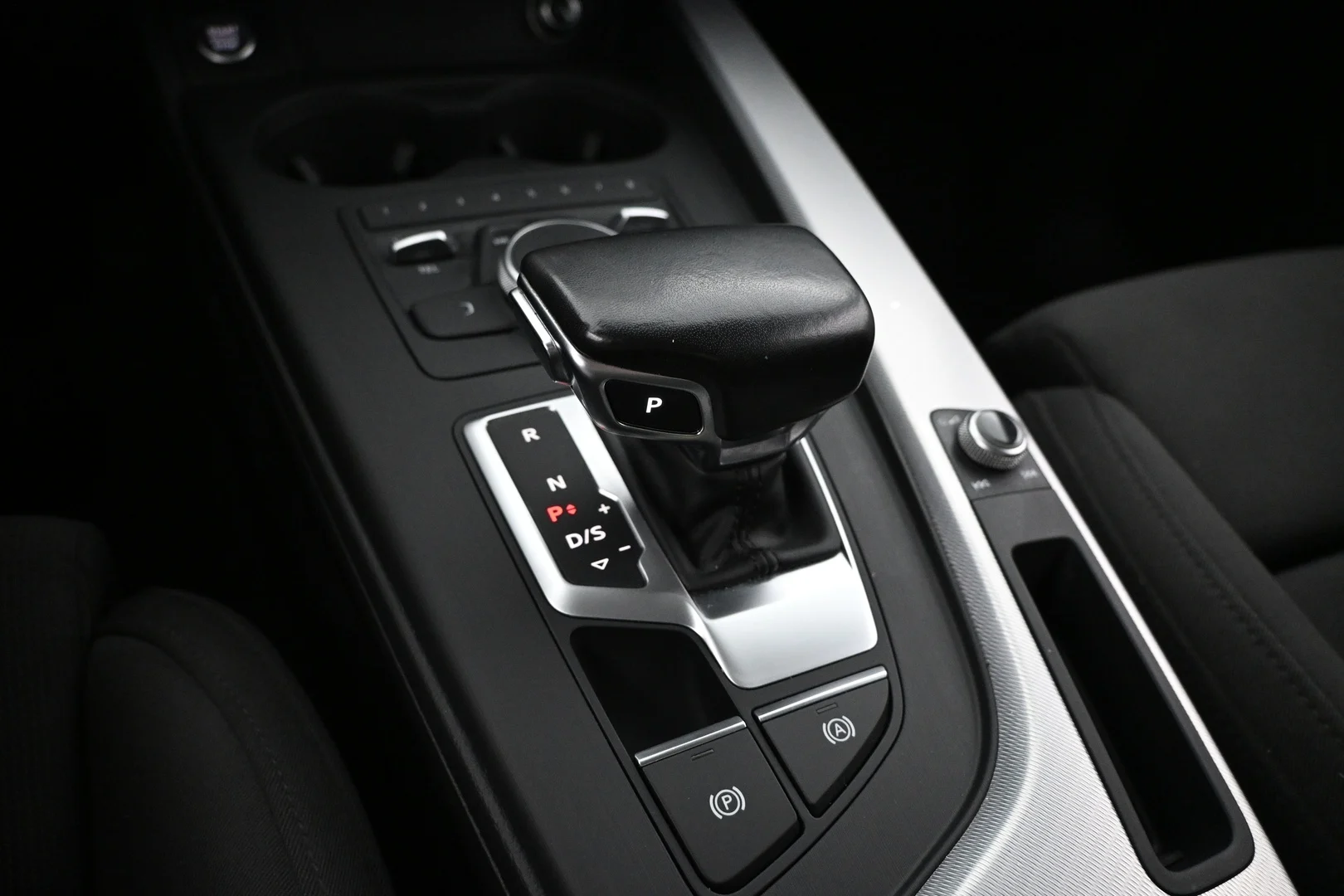 Car Image - 63aQjL39zCc7r7GE8A6l1b