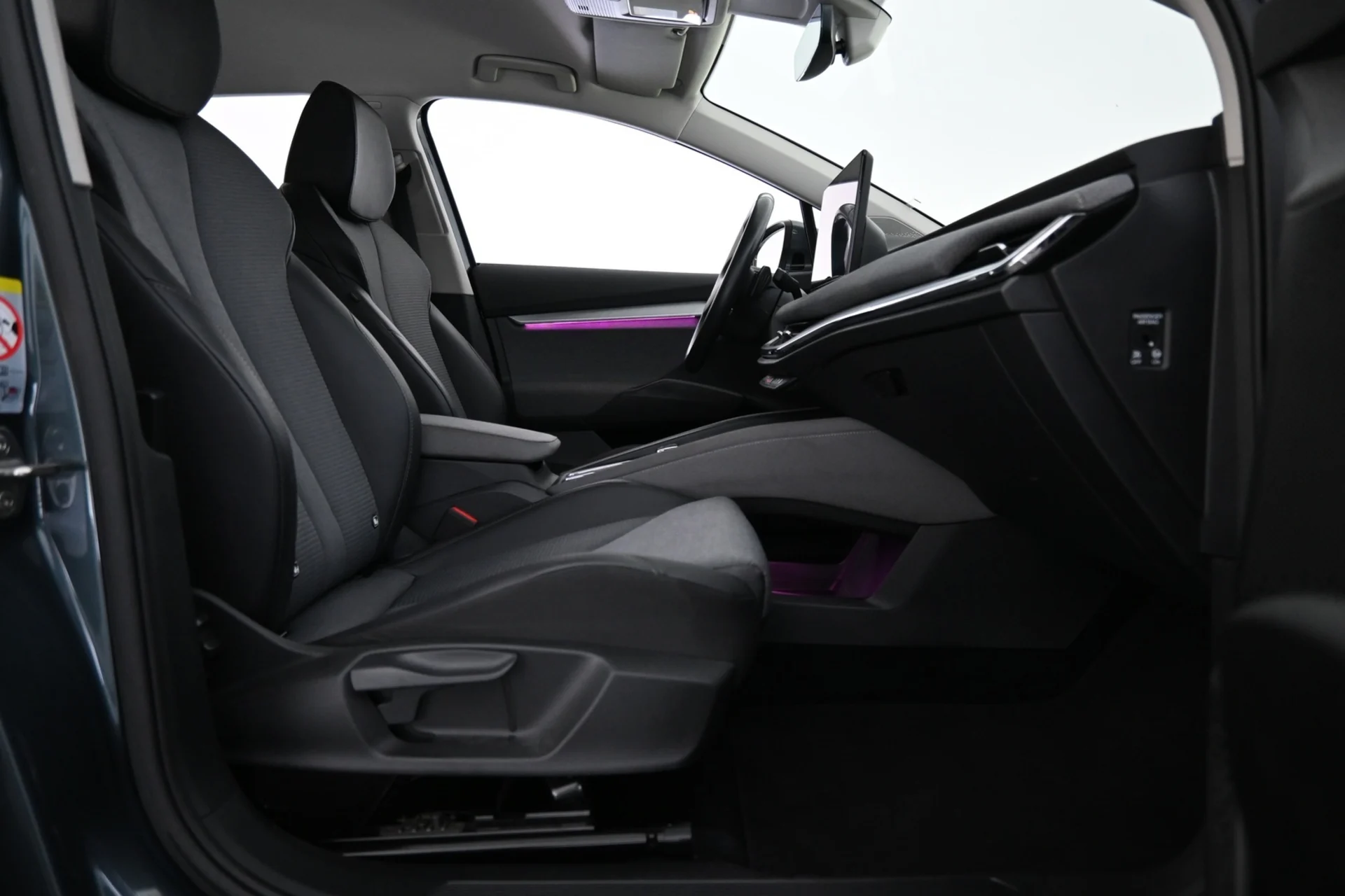 Car Image - 7xhsUfXw1U3fRQwVtC6mBv