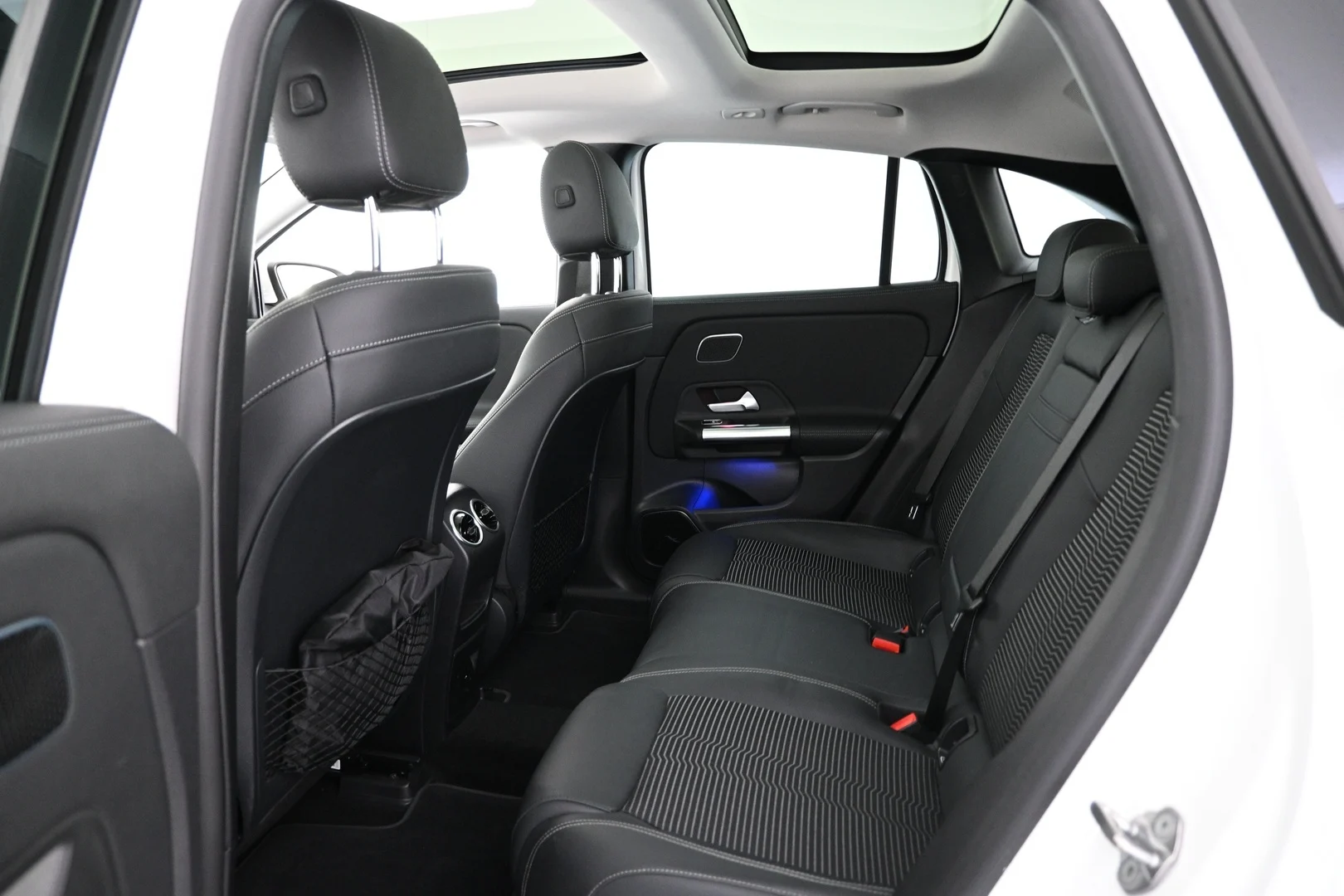 Car Image - KAL5151ezDPdmAovddN7D