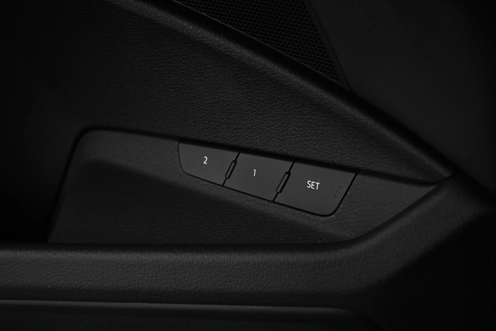 Car Image - 5F9bb1dijmJ24VGe5CpLu7