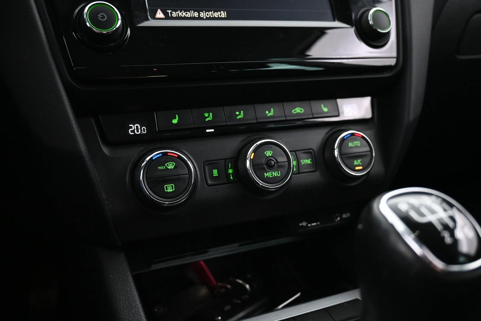 Car Image - ggi6FaqaENbQDowsZVg5Y