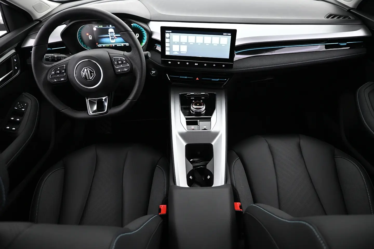 Car Image - 1fAHa7VBFaoojGRQjhBs7E