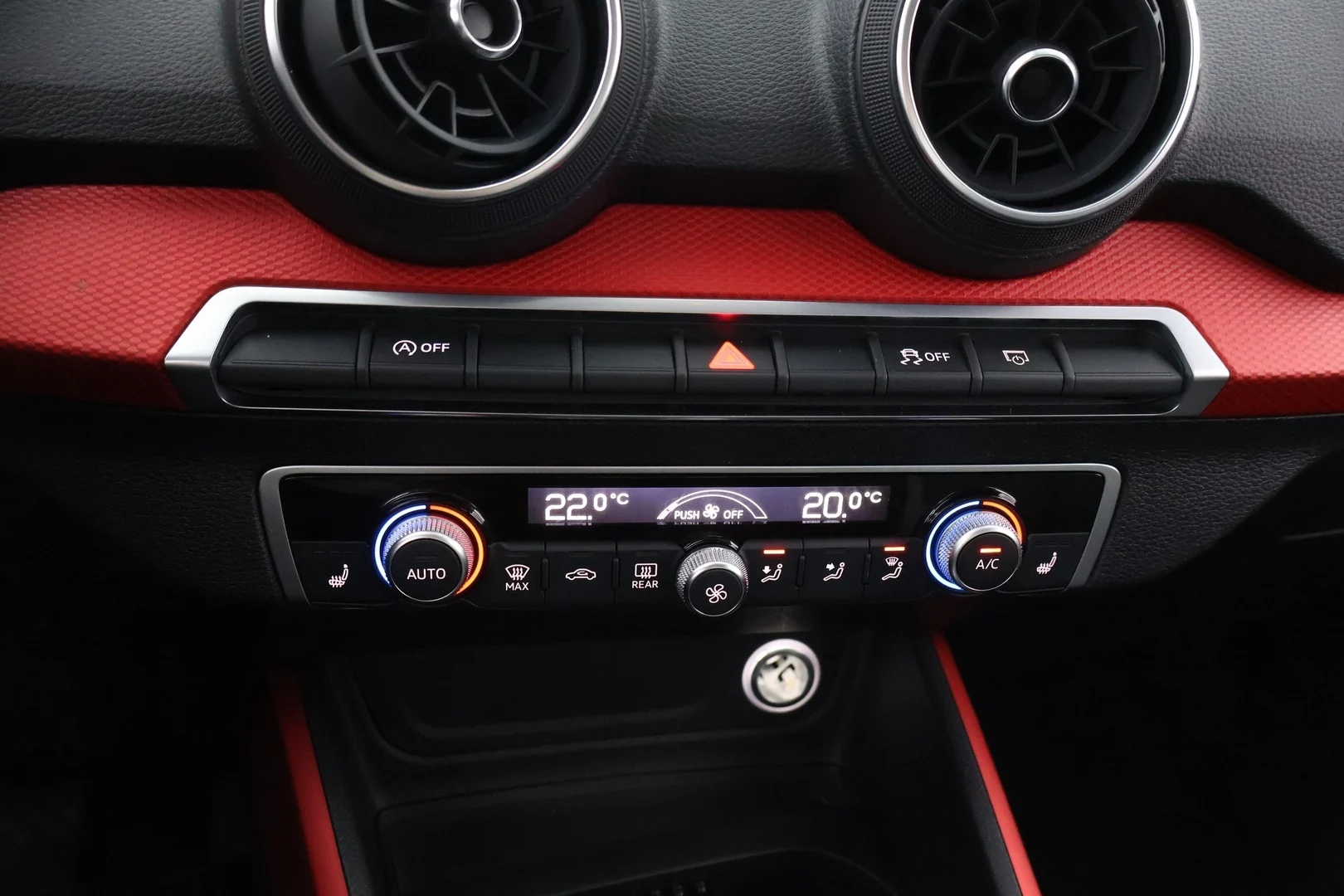 Car Image - 6Hcai7VbujRFYsqsXoeGIm