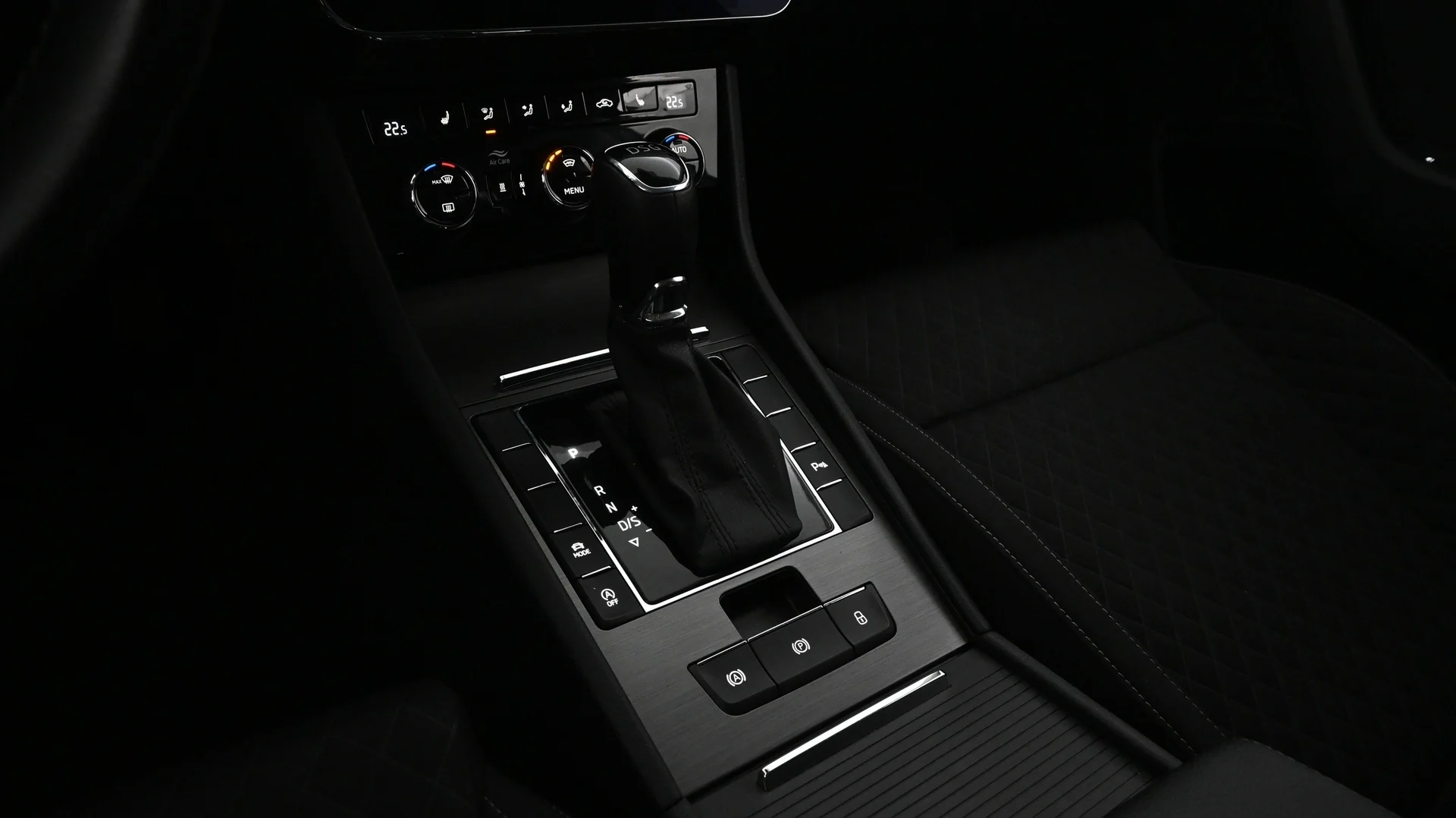 Car Image - 4jNYWFkkHGWDPUMPtGgd2x