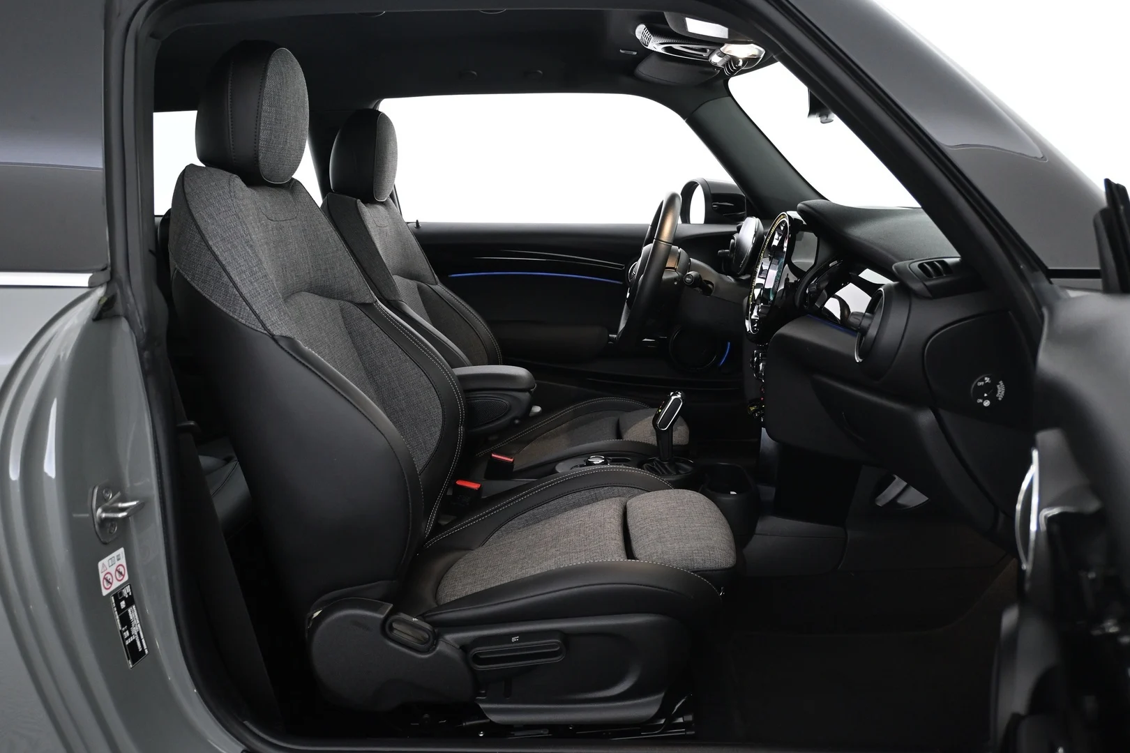 Car Image - 4wCFrDY0d8ctOE3SUV4iDP