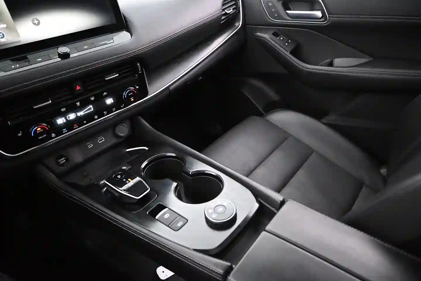 Car Image - 3GWY1RqXVF6BHAfWbzt9RZ