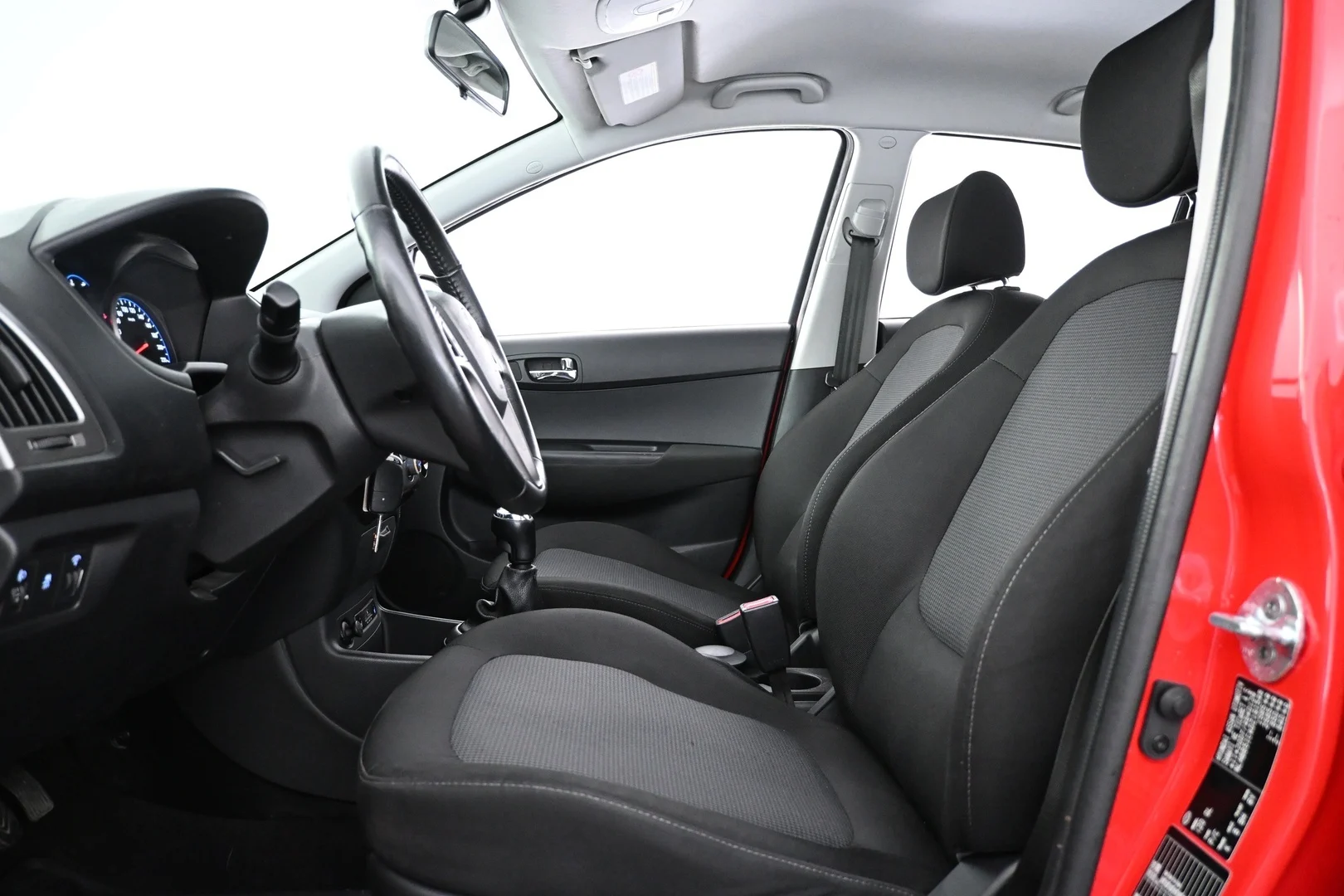 Car Image - 6MhAudfKfJvu0YsDvw4Kwy