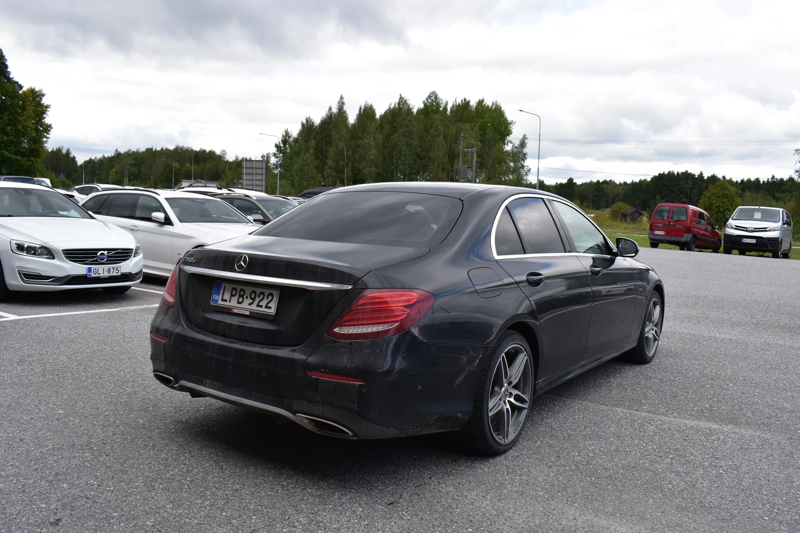 Car Image - 1goIfqMGONhTghGNJ40jPF
