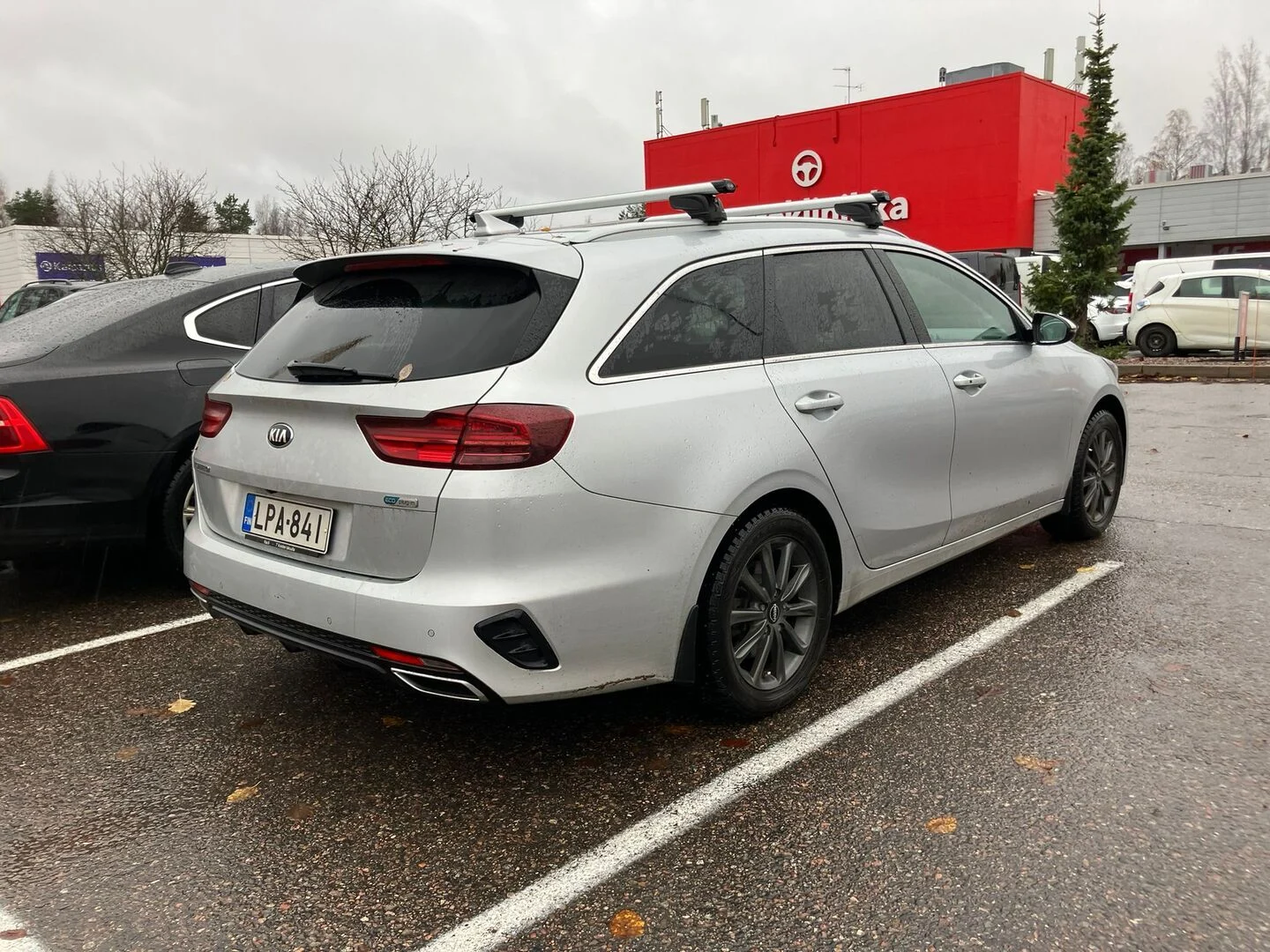 Car Image - 2YrYKKPanwEJ8ndGDufjL1