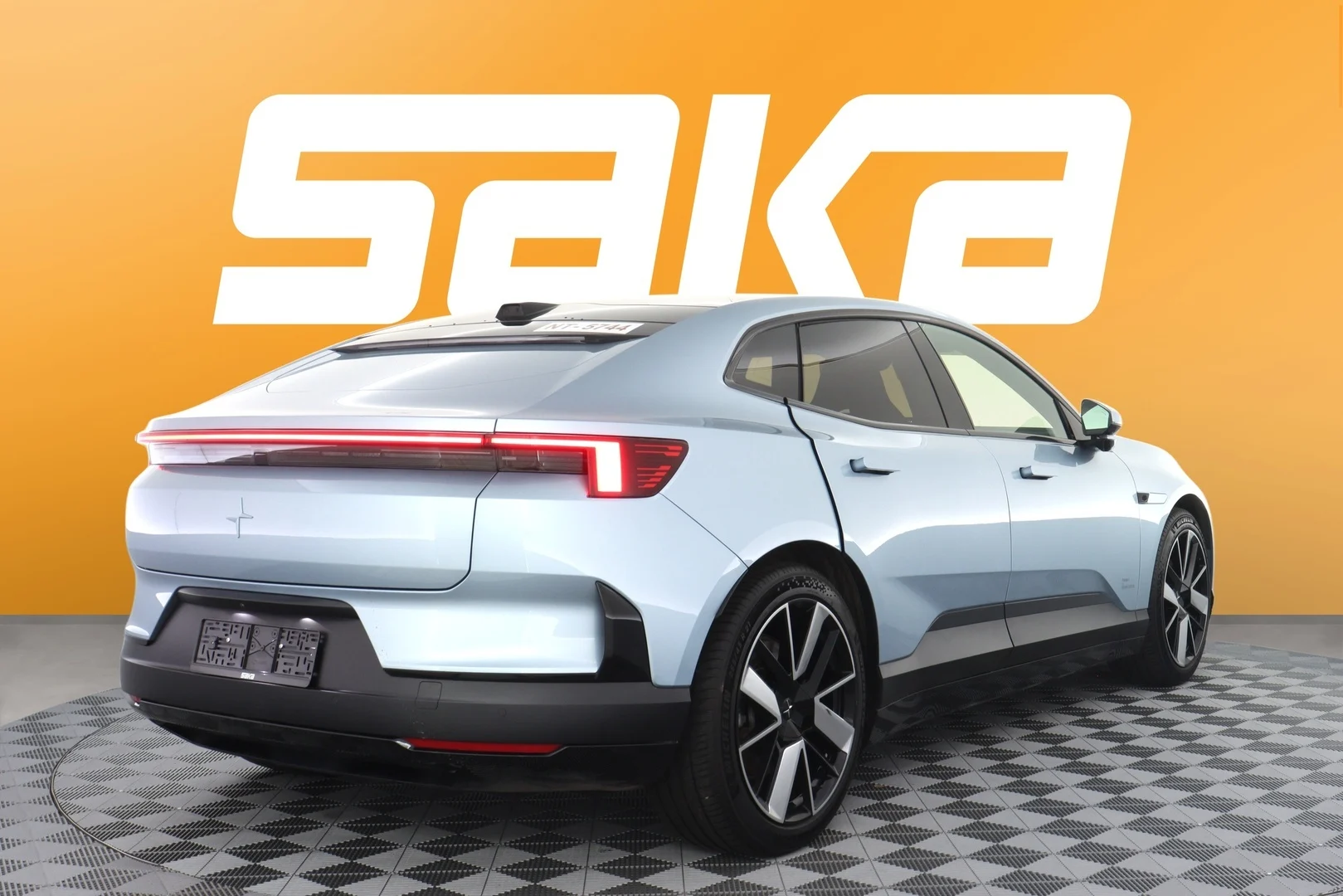 Car Image - 44w3gFvkTpjCM4g69a55rd