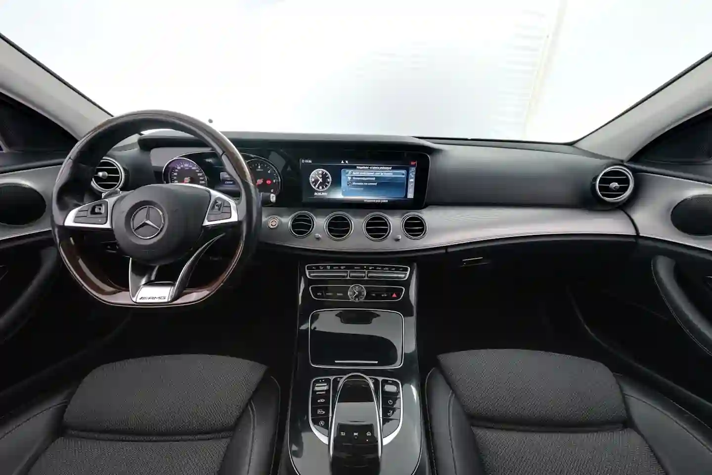 Car Image - 5i4SRH2w0zBK8NJgbttBe3