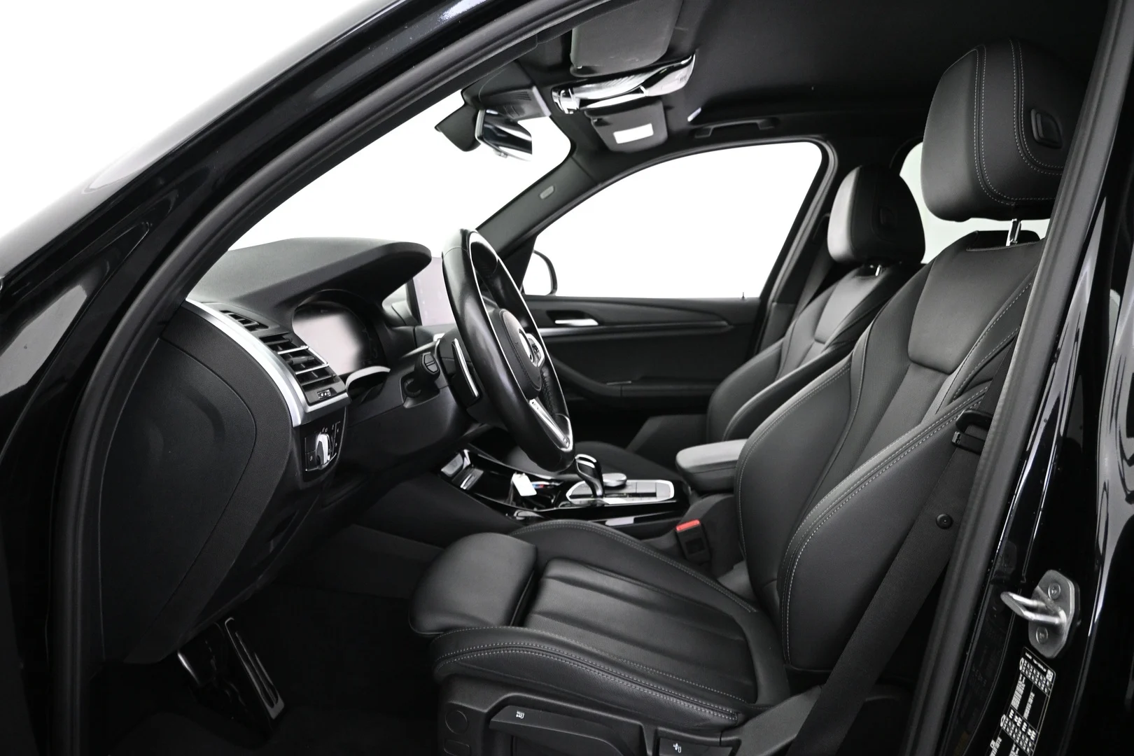 Car Image - 4YVGLQjdnzr8HGCHdnaQCj