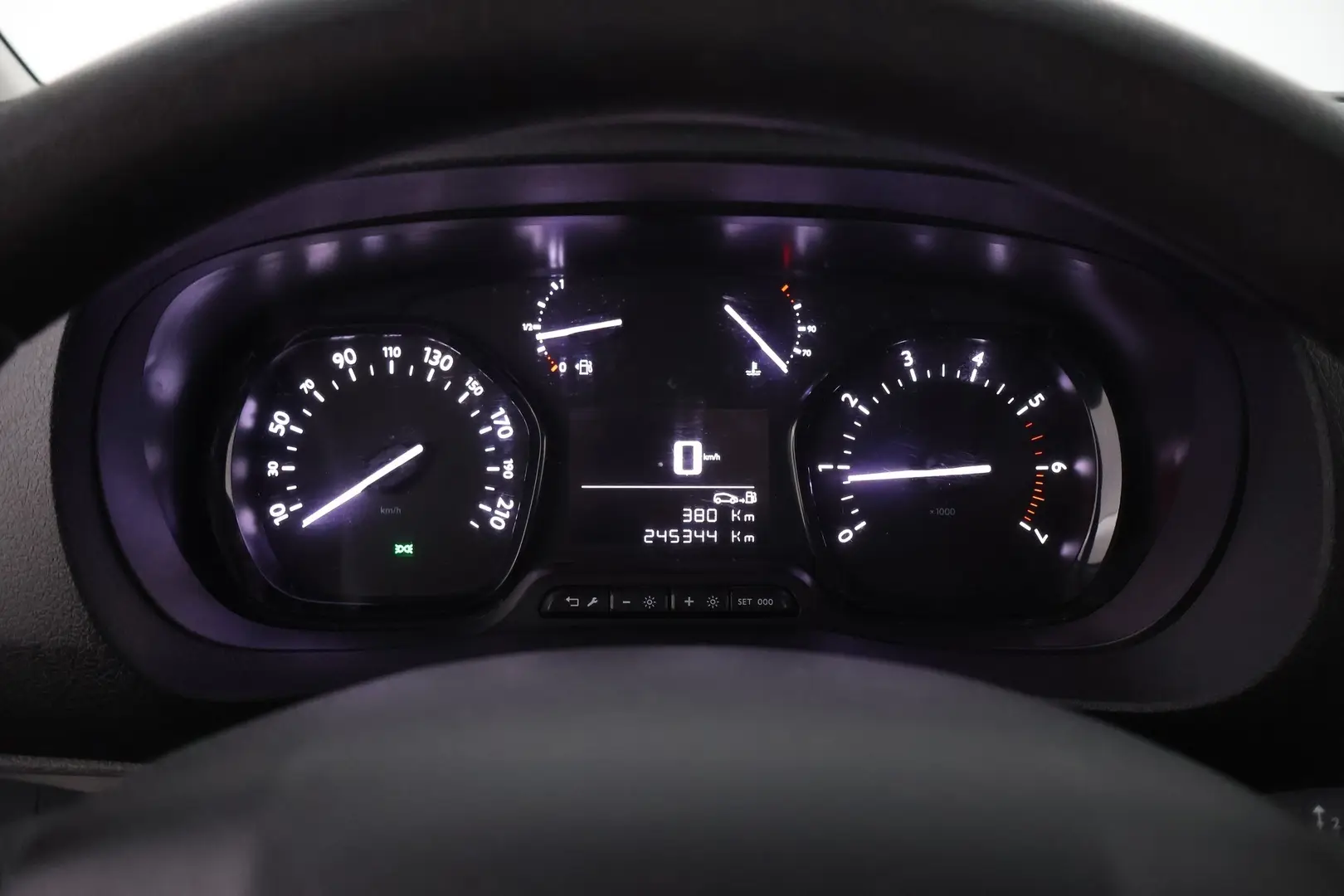 Car Image - 6gx7Bd03c8TBXD7W5N8Zib