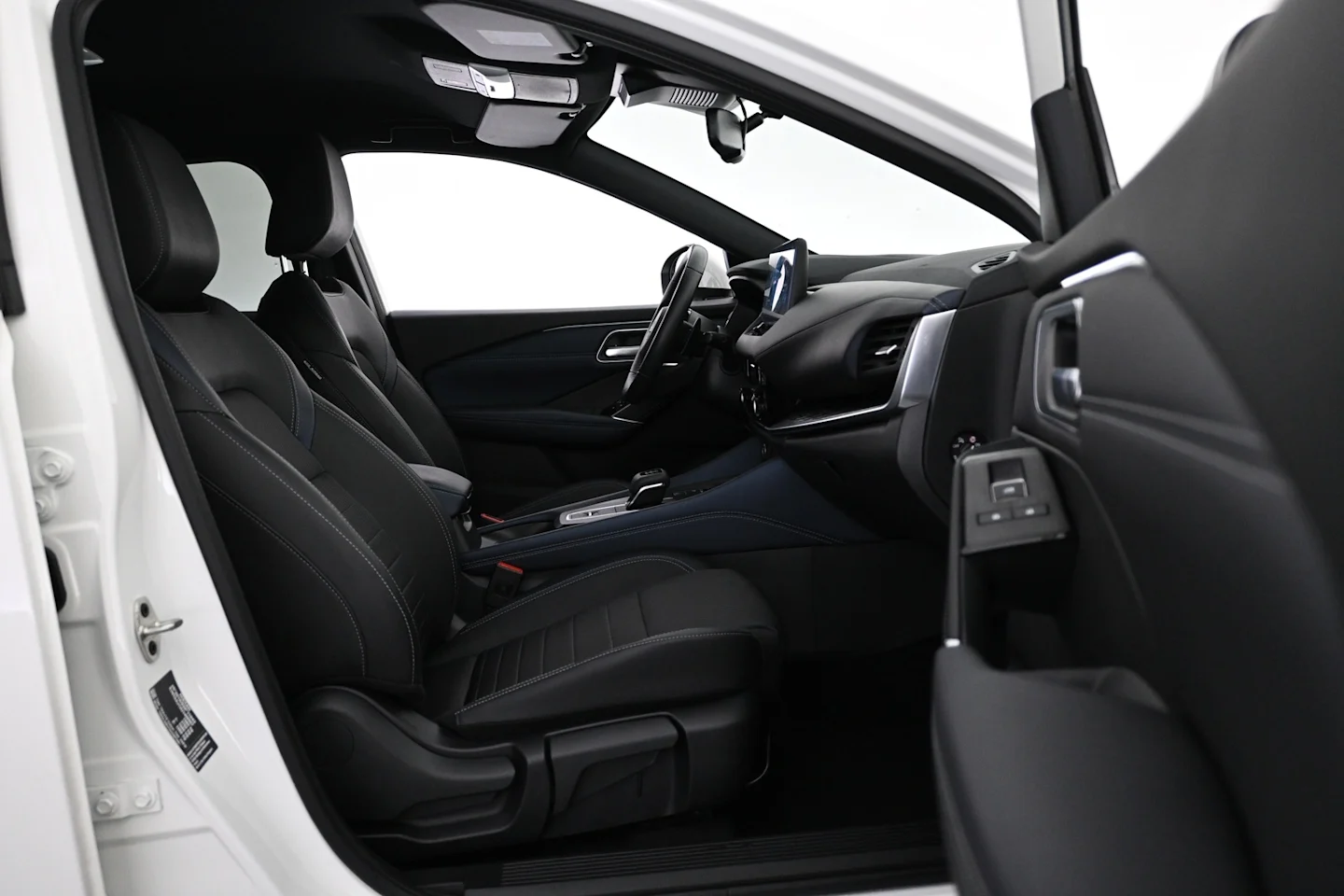 Car Image - 4Q7SagDdJLOwNLMTN8dq5o