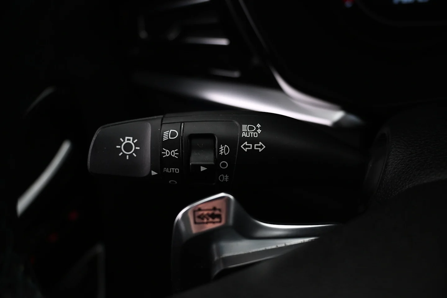 Car Image - 3sGfhJGzIsgqTFrEkBds9C