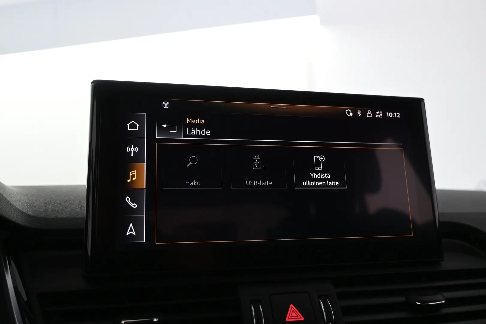 Car Image - 27QmQ9zfGBD6VHxK5mPBhl