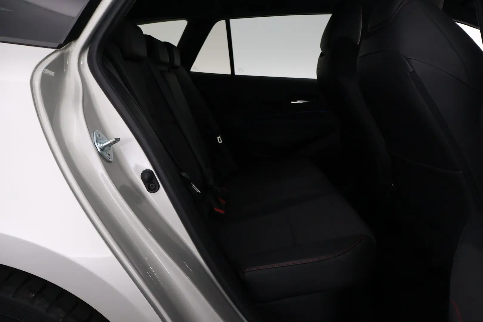 Car Image - 3qhy3S5HtXgDUJfvUgL5z3