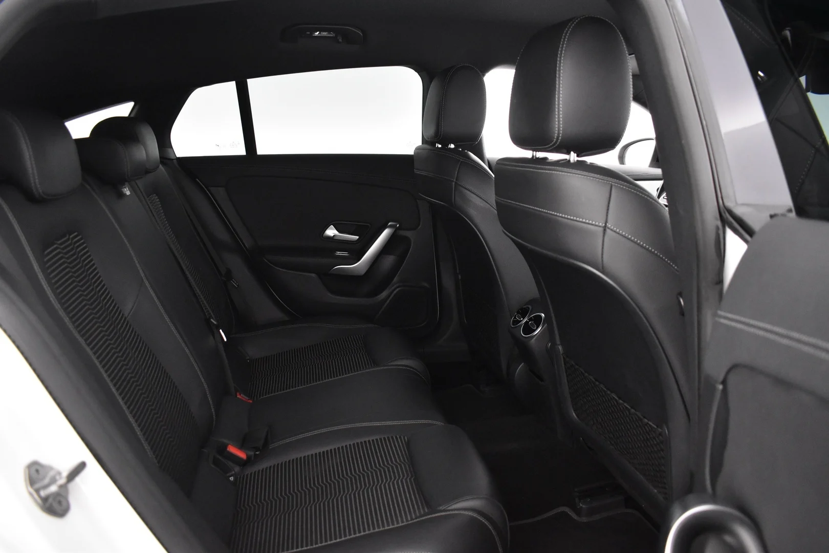 Car Image - 6r4VB2xQKkySJoKZxT8ItZ