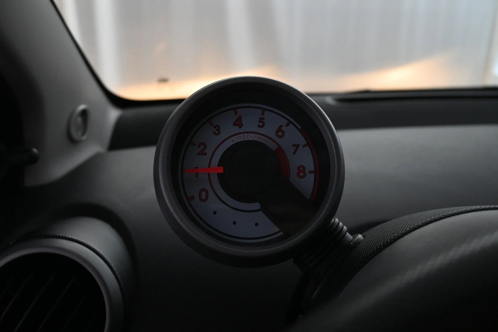 Car Image - 353TQYMRql9byLrccFGF0t