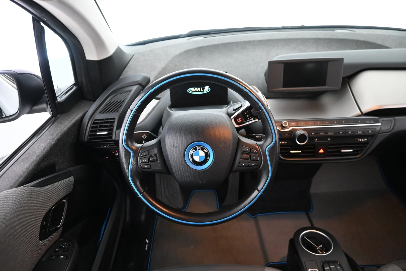 Car Image - 70KIOhSTfehiwW4DJmHW5O