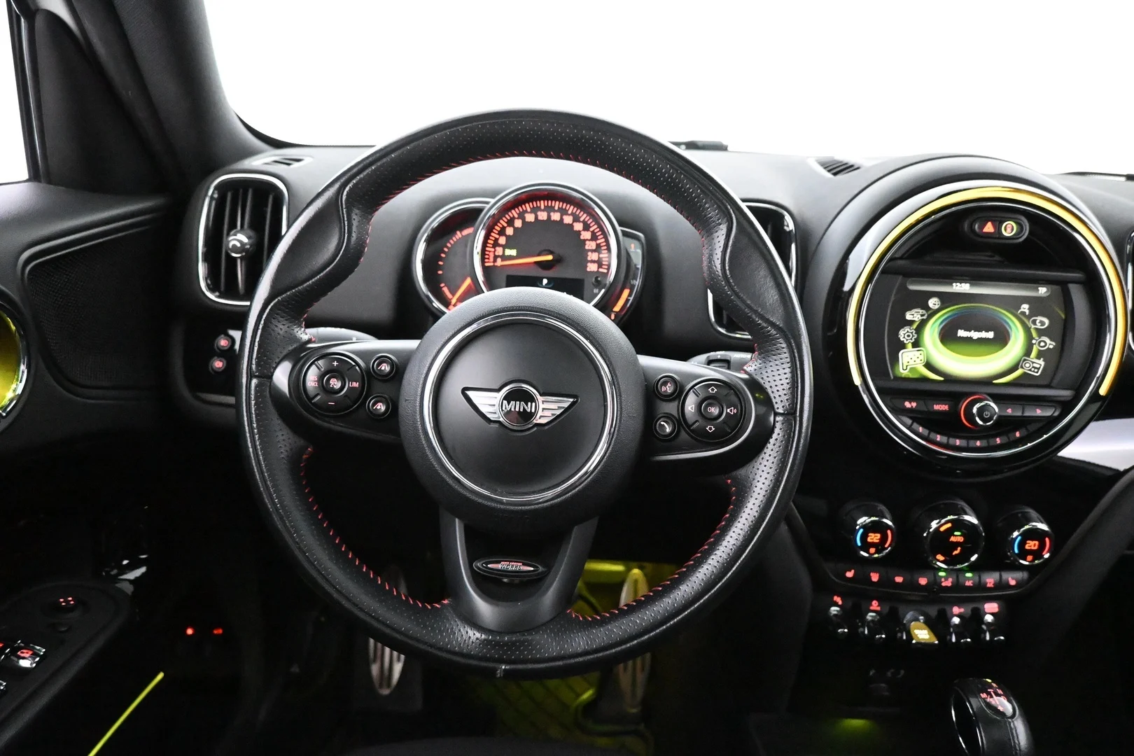 Car Image - 37l8iDb5OQ13qq2dsDBEEE