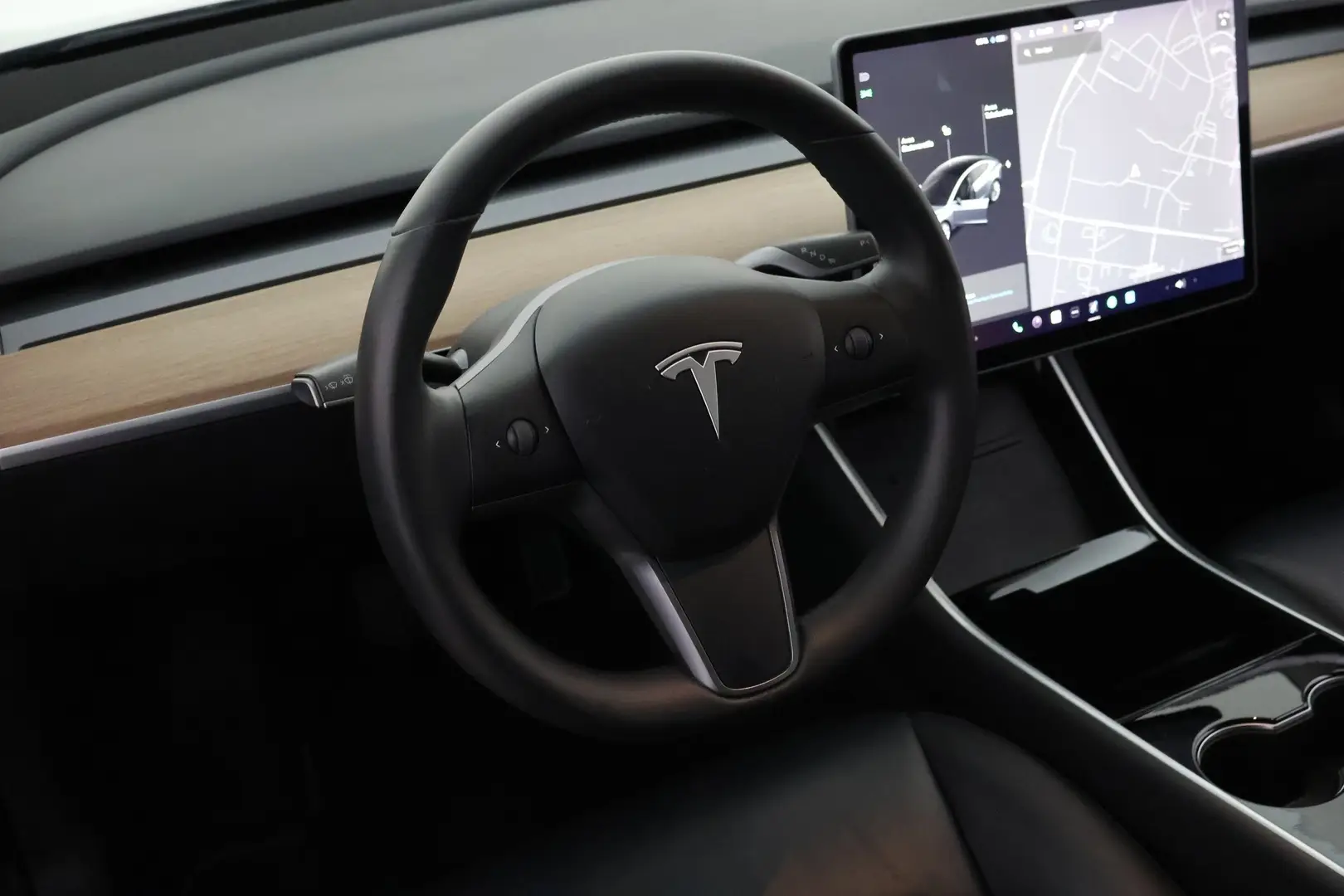 Car Image - 1I77iVXGdCz1ObcgYj6a6Z