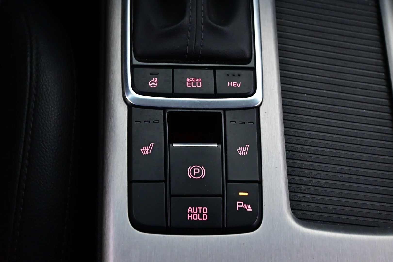 Car Image - 7zdTMHbSbLkOxYrMuCMkRQ