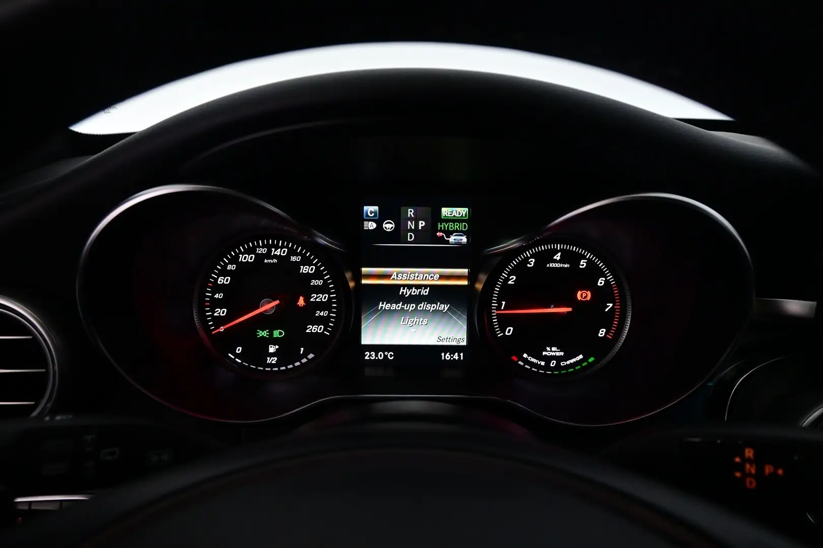 Car Image - 3Q1cmYW1wquo21rty4CEox