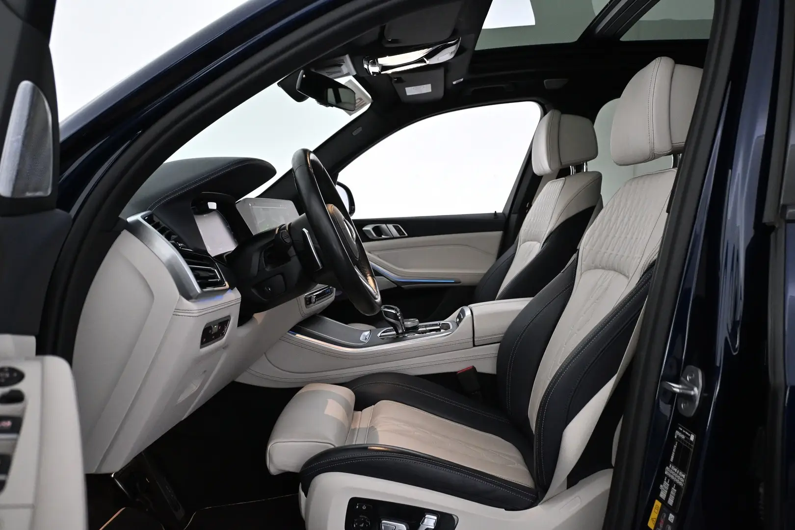 Car Image - 7tipQlYDZgysX4nahG14Id