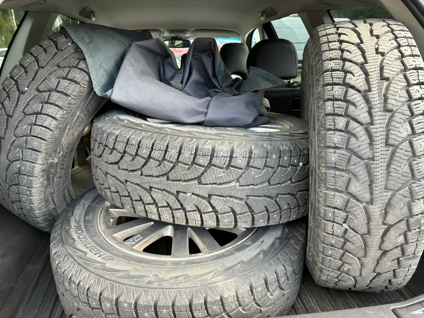 Car Image - 7M0SaqpUcv9ByDizxlLOFw