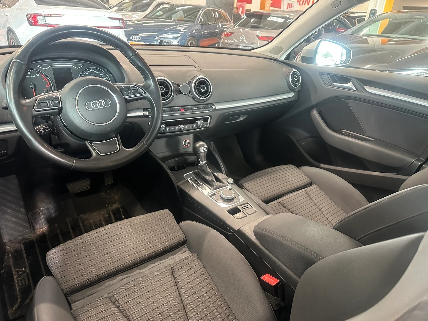 Car Image - 1L5KtRbGOZhrTJC4xYb99V