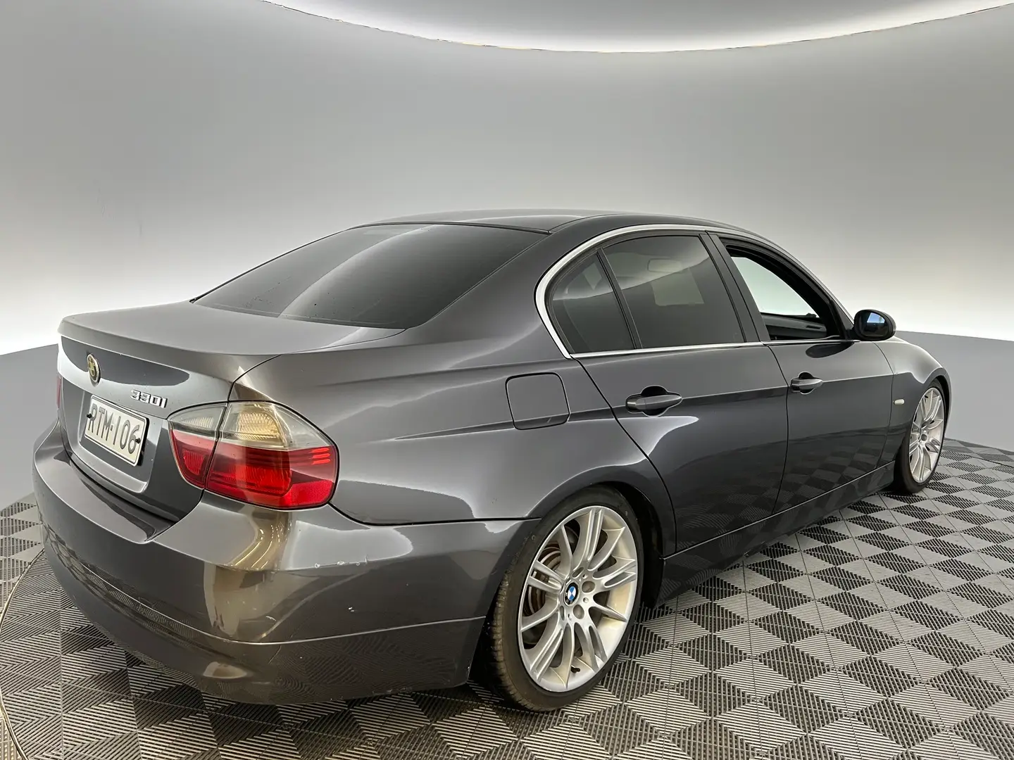 Car Image - 3PHFcUCAKJ716wHjfPtLSs