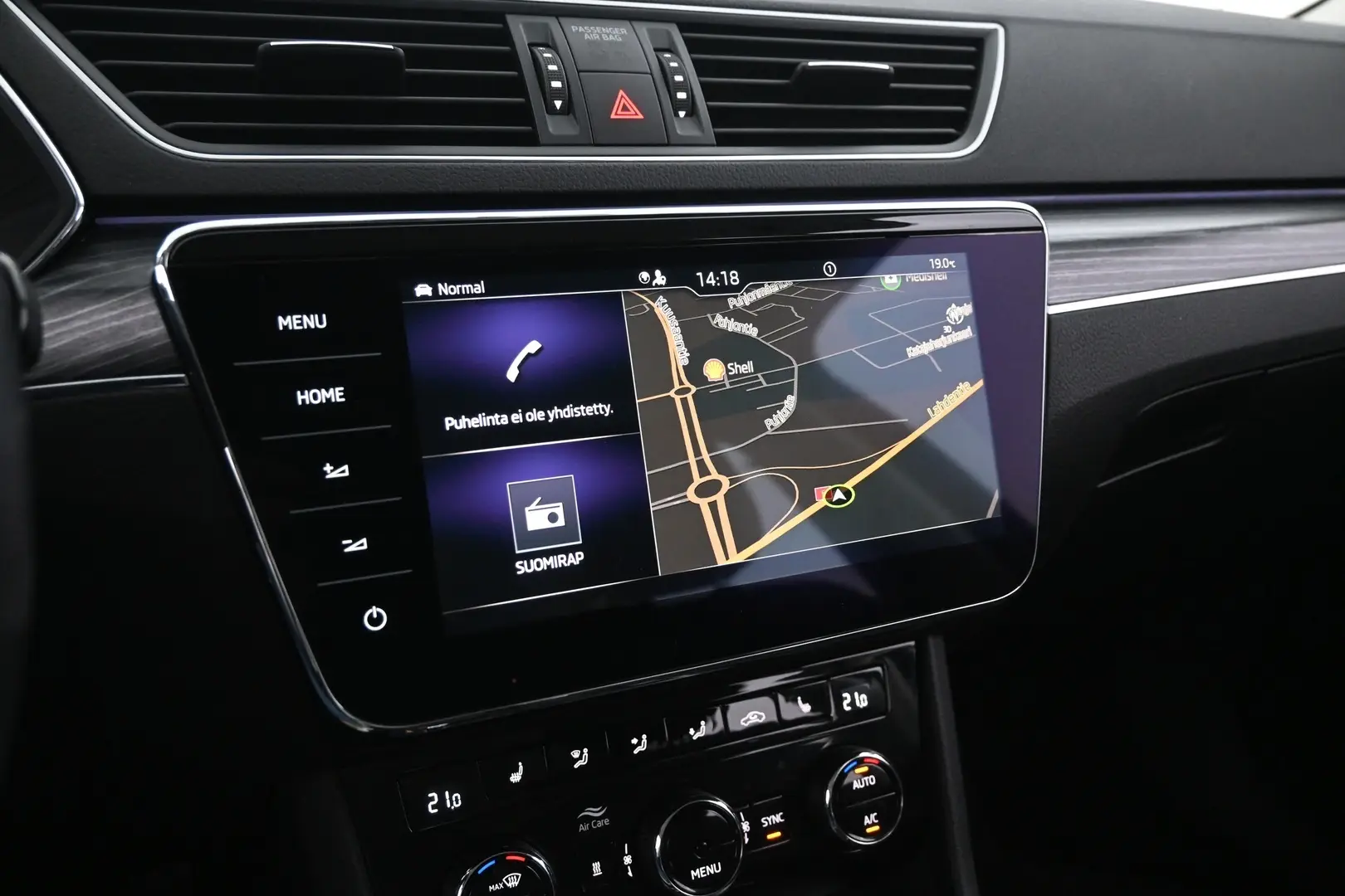 Car Image - zUvqFzreCXsyLiNV7CtkP