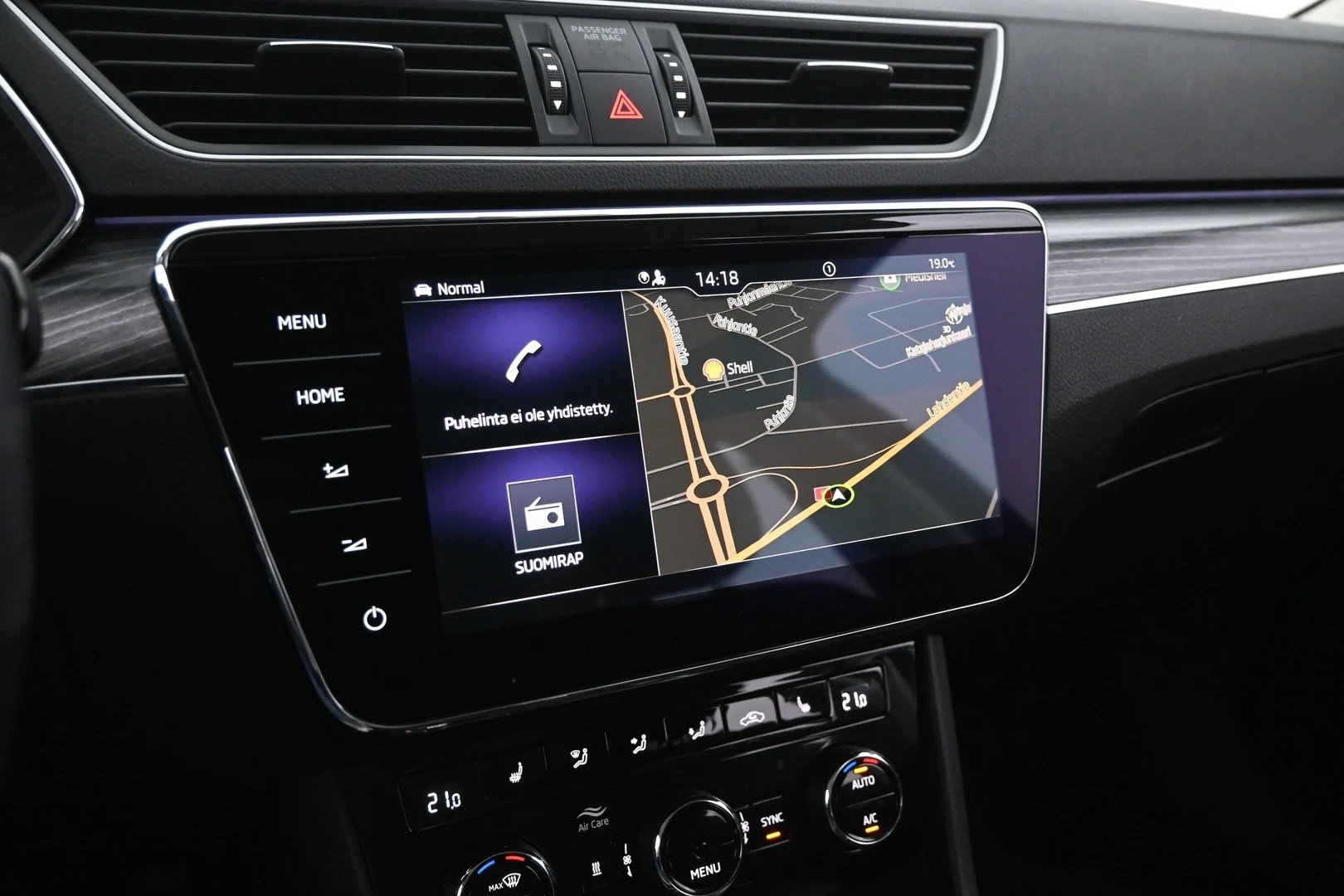 Car Image - zUvqFzreCXsyLiNV7CtkP