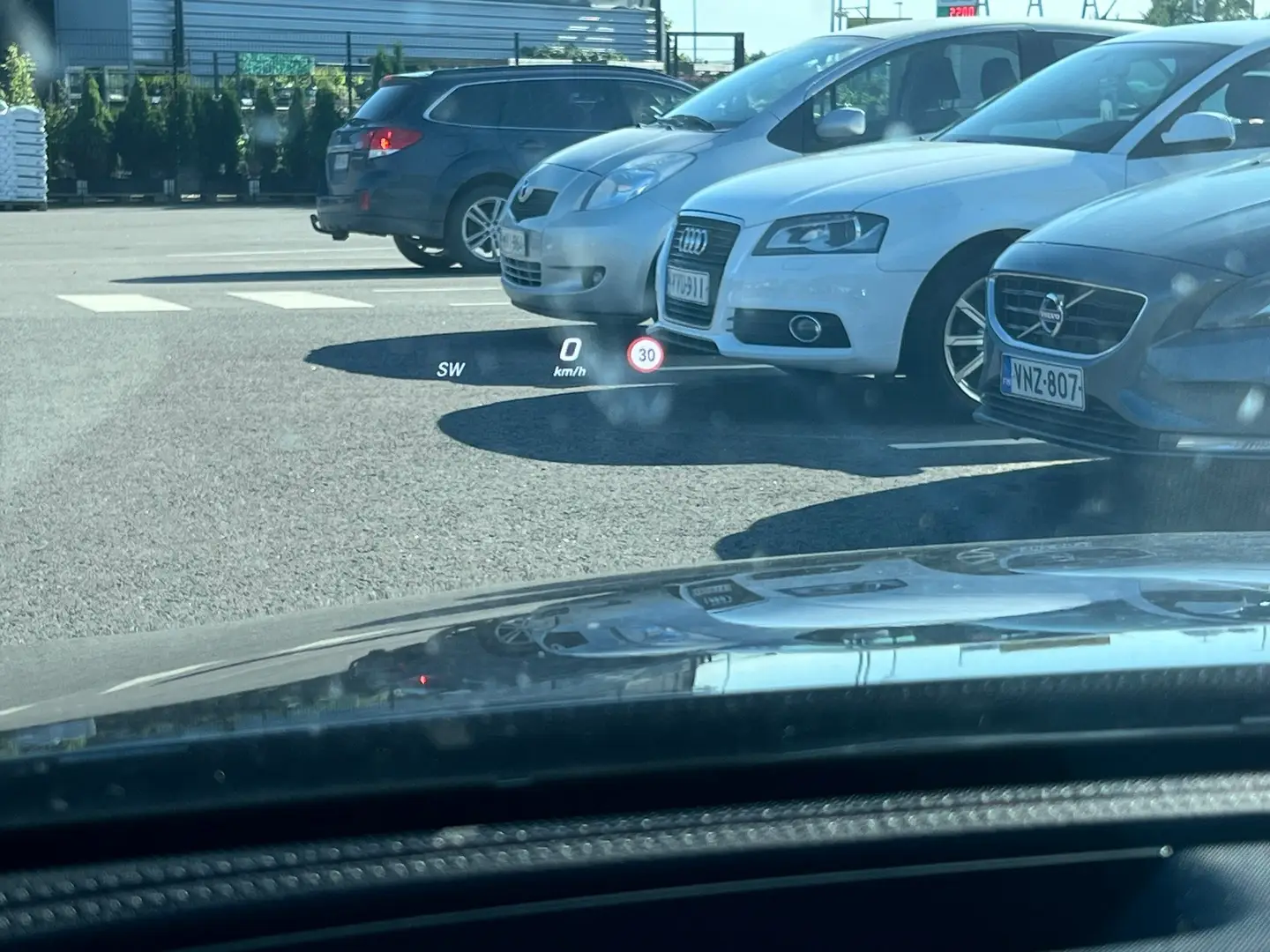 Car Image - 5Geb9m1OB2gBN4g7cWbpBY