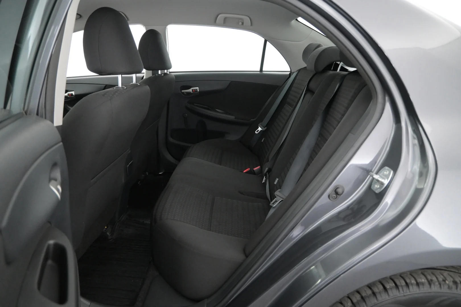 Car Image - Vr9PNiUCN4YOSUn0a1YUq