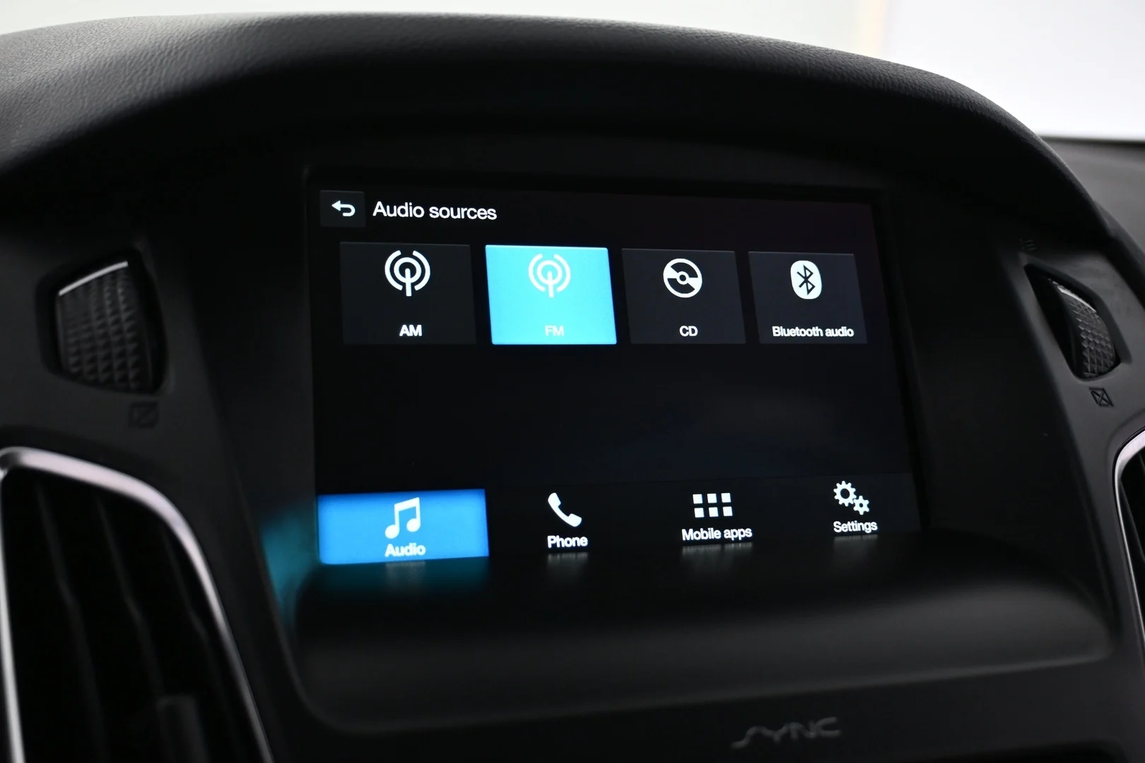 Car Image - 6spgWN9pNDlb2Dg2dOwRM7