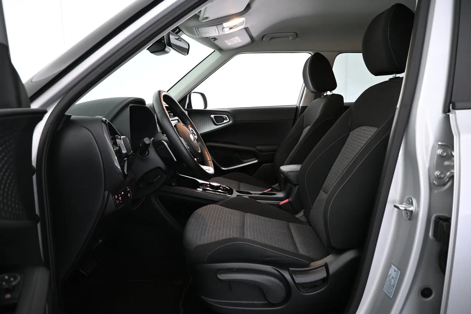 Car Image - 6AOavN7ycjhZTHqdwt1EYG
