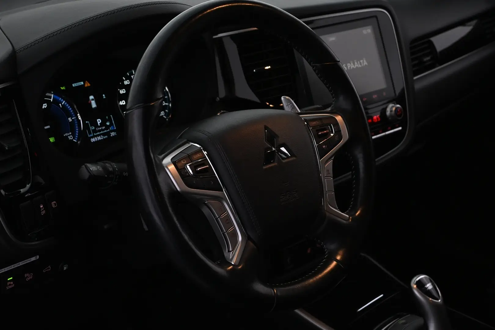 Car Image - 6MaUGmy3Yw6eHrkbV7bDZe