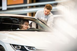 Millainen on hyvä auto vanhemmalle kuljettajalle?