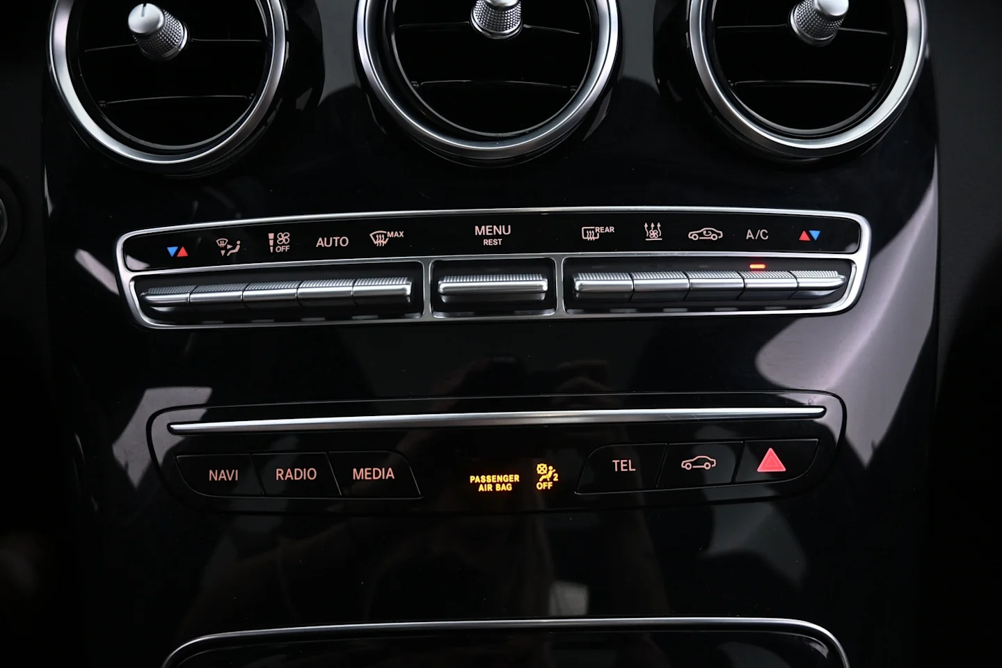Car Image - 4WrSvFK80poP7aWJEGZ4ga