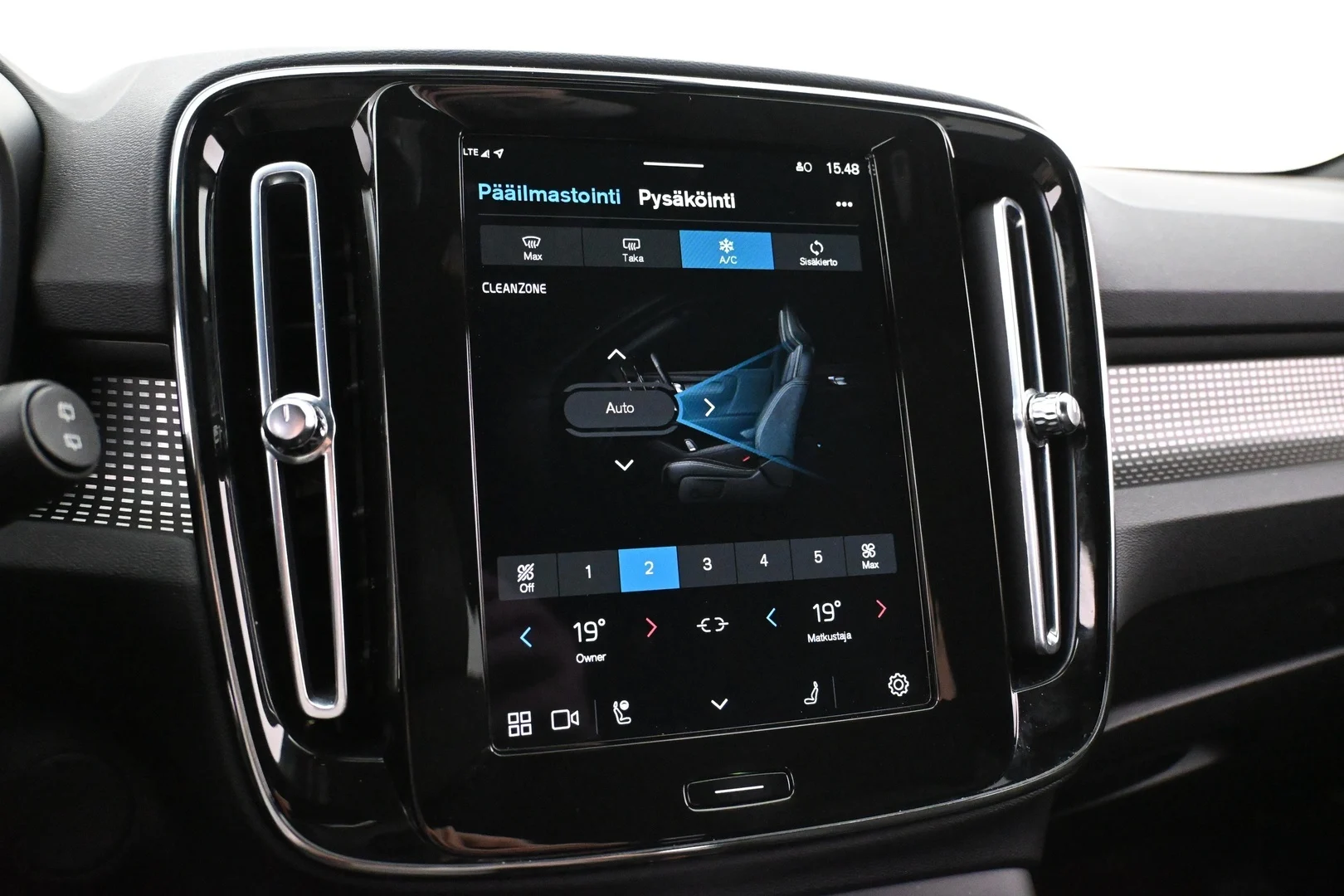 Car Image - lFNsjZot8TnNwpbwEIuYz