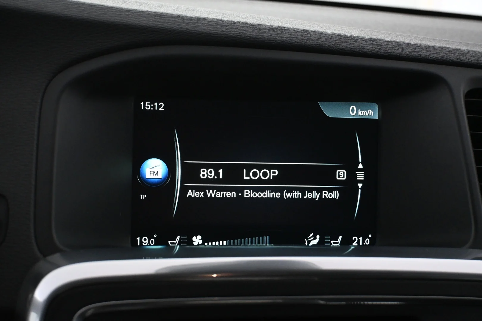 Car Image - nhHXNKFkAoSPtoZsxA21m
