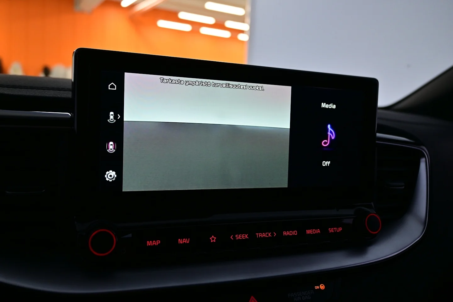 Car Image - 1afBniKKkVOUEPQ3G2tUGa